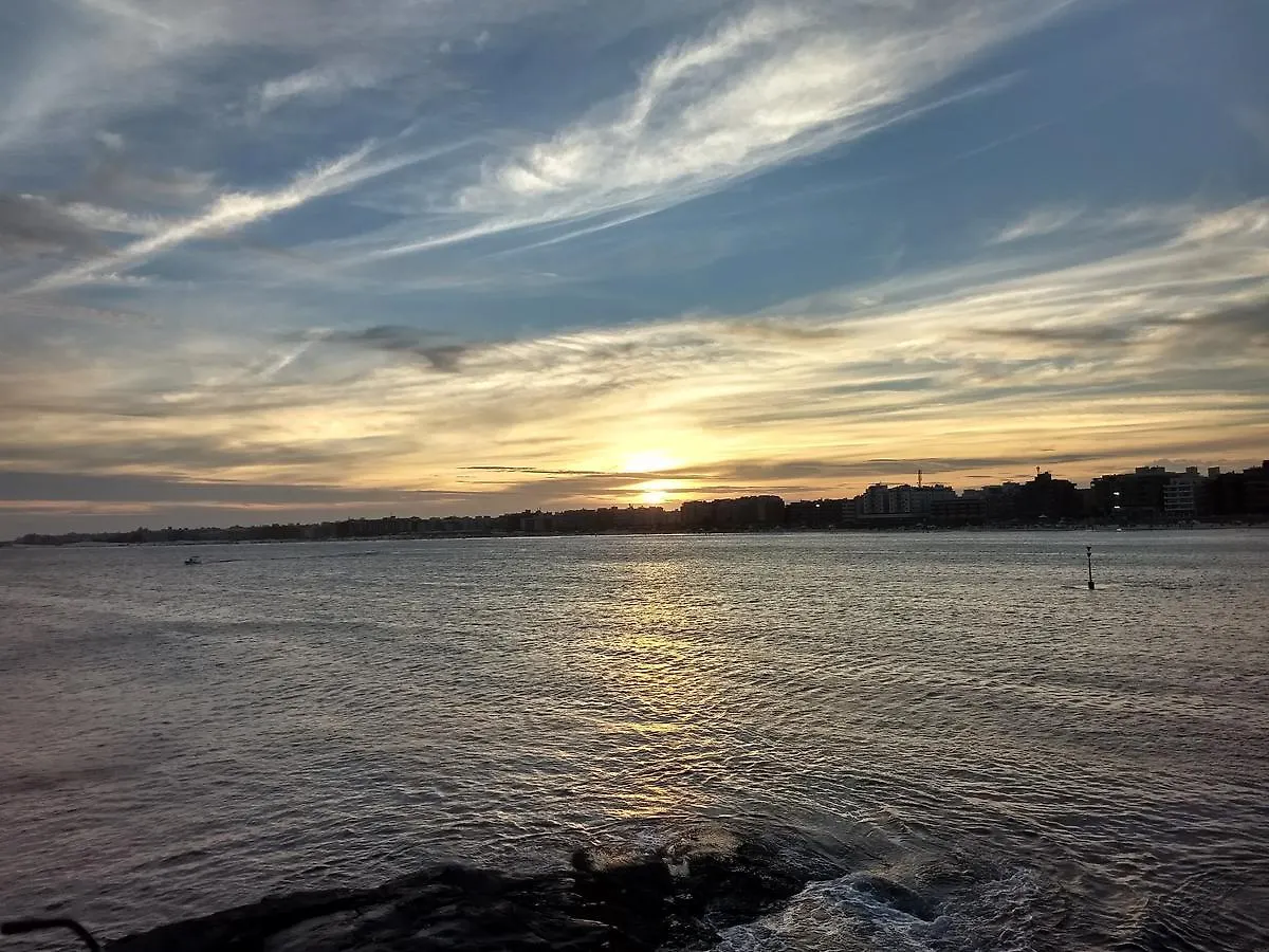 Apartamento Temporada Cabo Frio 0*,  Brasil